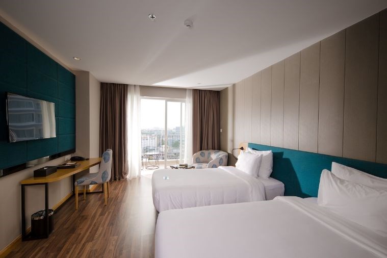 Khách sạn Quinter Central Nha Trang